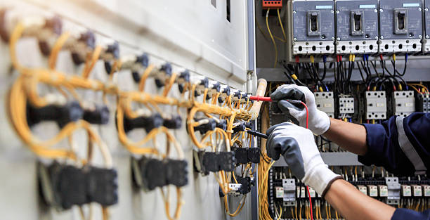Professional Electrician technician working in East End, AR